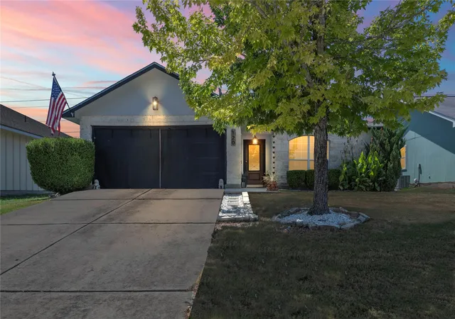Photo 2 of Single family home for sale at 120 Amber Ln, Jarrell, TX 76537 | MLS# 6924444 | Listing updated on 2026-09-06
