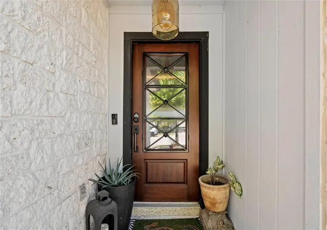 Photo 2 of Single family home for sale at 120 Amber Ln, Jarrell, TX 76537 | MLS# 6924444 | Listing updated on 2026-09-06