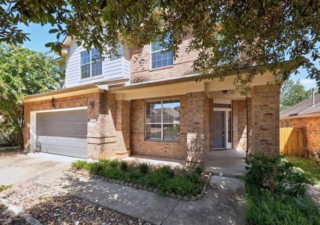 Photo 2 of Single family home for sale at 10005 Mount Rainier Dr, Austin, TX 78747 | MLS# 2769007 | Listing updated on 2026-10-08