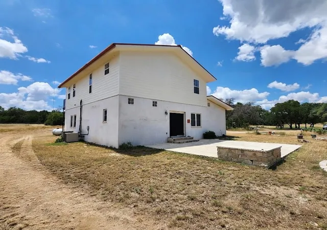 5th image of 500 Spring Creek Rd, Florence, TX 76527 | MLS# 3127036