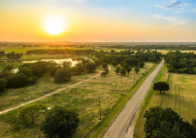 34th image of 8606 Star Hollow Rd, Lipan, TX 76462 | MLS# 2807882