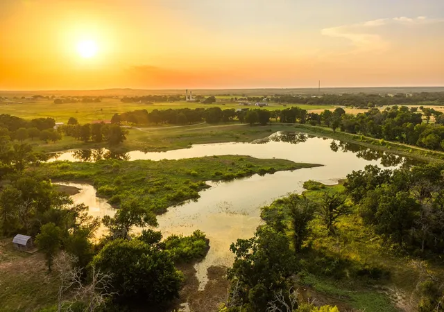 4th image of 8606 Star Hollow Rd, Lipan, TX 76462 | MLS# 2807882