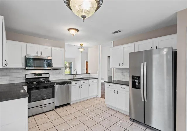 Photo 2 of Single family home for sale at 2510 Beverly Cv, Leander, TX 78641 | MLS# 1165869 | Listing updated on 2026-10-01