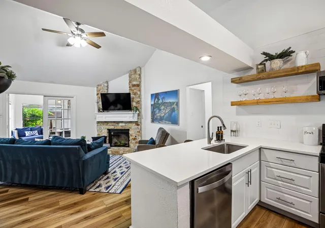 2nd image of 16725 Whitebrush Loop, Austin, TX 78717 | MLS# 2877888