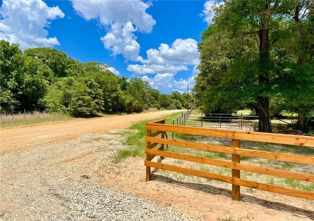 2nd image of 10571 County Road 321, Caldwell, TX 77836 | MLS# 7368448
