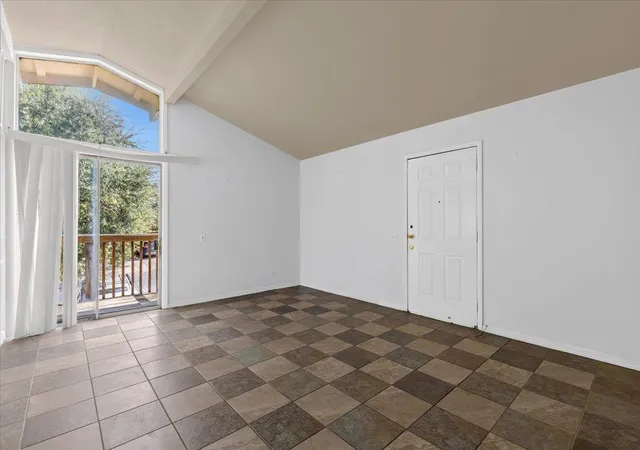 3rd image of 2507 Manor Cir, Austin, TX 78723 | MLS# 8520132
