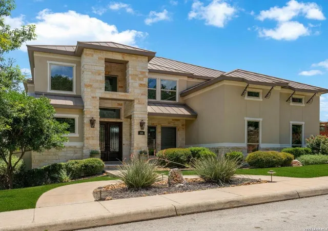 4th image of 310 Majestic Blf, San Antonio, TX 78258 | MLS# 1995015