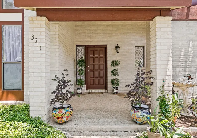 Photo 3 of Single family home for sale at 3511 Hunters Sound St, San Antonio, TX 78230 | MLS# 2005096 | Listing updated on 2026-09-17