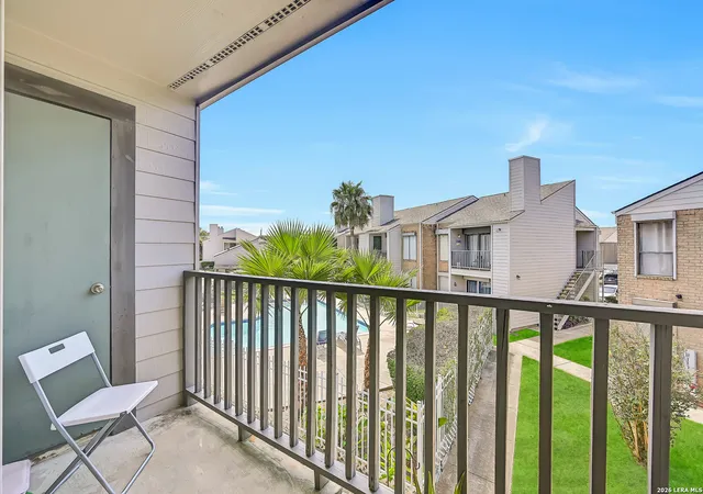 1st image of 3220 69th St #APT J6, Galveston, TX 77551 | MLS# 2008924
