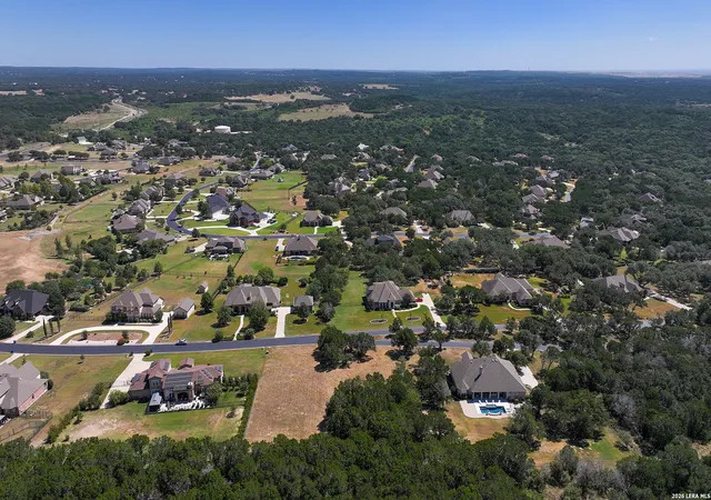 5th image of 26127 Park Bend Dr, New Braunfels, TX 78132 | MLS# 2009831