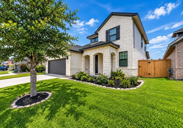 3rd image of 12819 Firbrae Dr, Humble, TX 77346 | MLS# 70007384