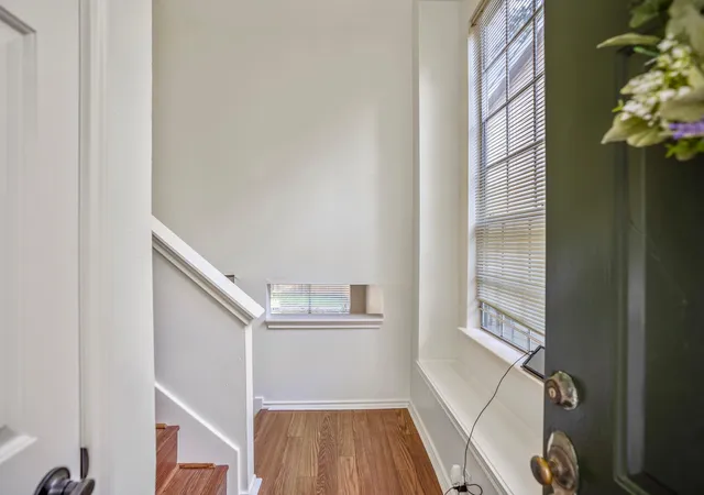 Photo 3 of Sale Pending at 55 N Walden Elms Cir, Spring, TX 77382 | MLS# 27601980 | Listing updated on 2026-09-01