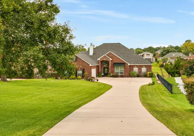 Photo 1 of Single family home for sale at 11852 Grand Harbor Blvd, Montgomery, TX 77356 | MLS# 82210167 | Listing updated on 2026-09-18