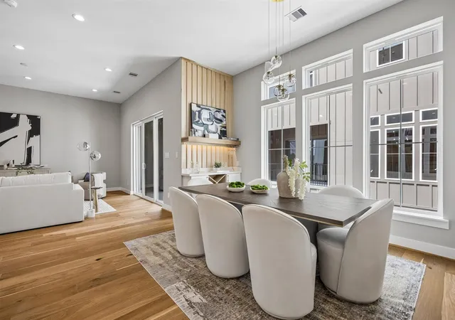 3rd image of 1183 W 19Th Street, Houston, TX 77008 | MLS# 17627956
