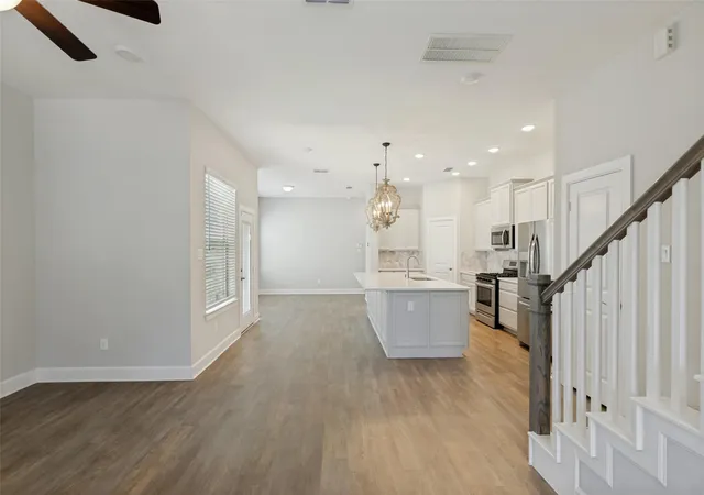 Photo 4 of Single family home for sale at 2135 Creekside Breeze Dr, Missouri City, TX 77459 | MLS# 55956189 | Listing updated on 2026-09-24