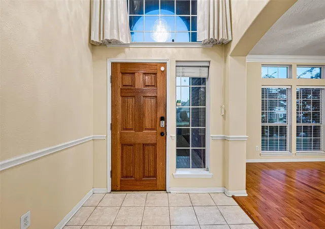 4th image of 4907 Elmwood Ct, Baytown, TX 77521 | MLS# 78562679