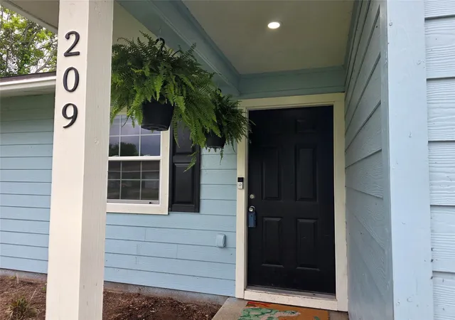 2nd image of 209 Franlee St, La Marque, TX 77568 | MLS# 27923117