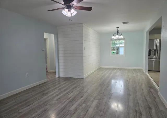 3rd image of 209 Franlee St, La Marque, TX 77568 | MLS# 27923117