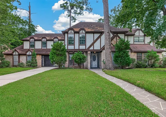 1st image of 6803 Wimbledon Estates Dr, Spring, TX 77379 | MLS# 22511988