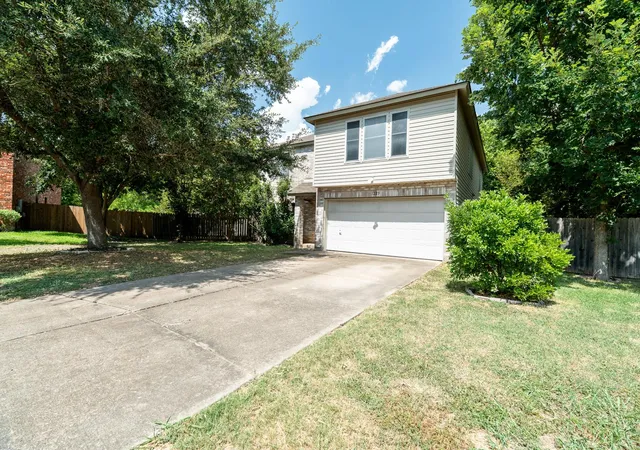 Photo 3 of Single family home for sale at 1225 Minerva St, Austin, TX 78753 | MLS# 95450337 | Listing updated on 2026-08-22