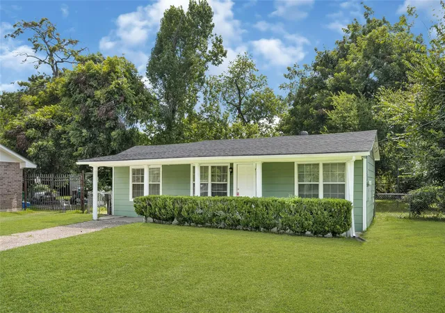 Photo 1 of Single family home for sale at 9210 Compton St, Houston, TX 77016 | MLS# 69516283 | Listing updated on 2026-09-12