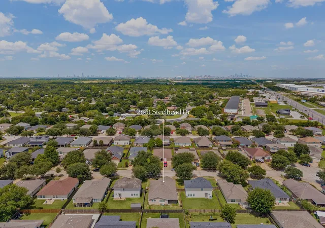 32nd image of 2631 Steelhead Dr, Houston, TX 77045 | MLS# 42931268