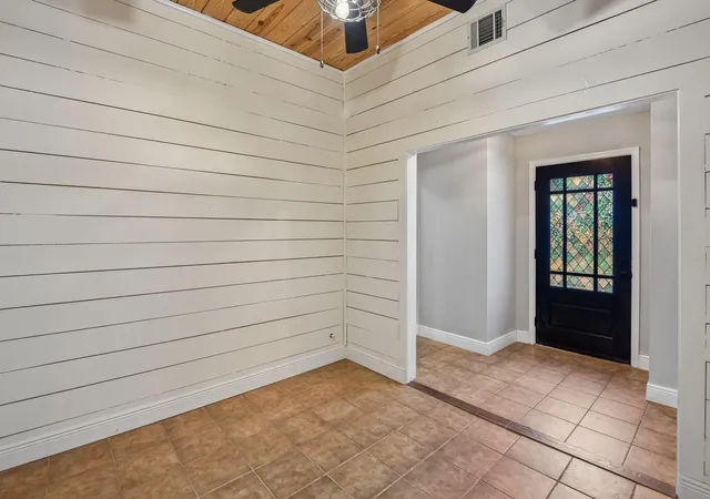 5th image of 2703 Shady Ln, Webster, TX 77598 | MLS# 25697205