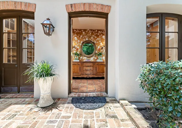 5th image of 1495 Thomas Rd, Beaumont, TX 77706 | MLS# 55230399