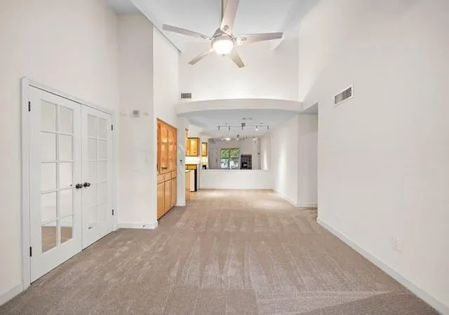 2nd image of 5711 Sugar Hill Dr #86, Houston, TX 77057 | MLS# 59899447