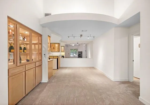 3rd image of 5711 Sugar Hill Dr #86, Houston, TX 77057 | MLS# 59899447