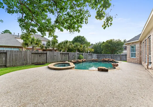 2nd image of 47 N Winsome Path Cir, Spring, TX 77382 | MLS# 72543552