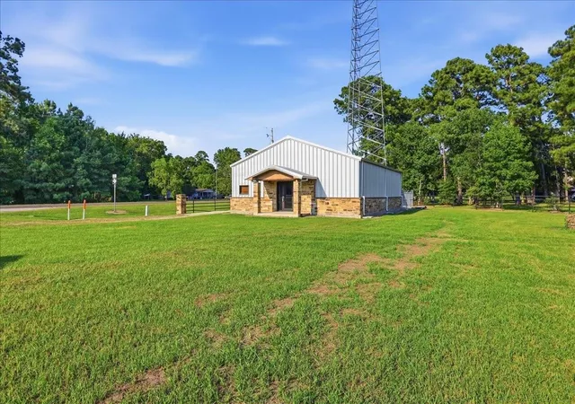 Photo 3 of Single family home for sale at 3438 Fm 563, Anahuac, TX 77514 | MLS# 49433797 | Listing updated on 2026-08-12
