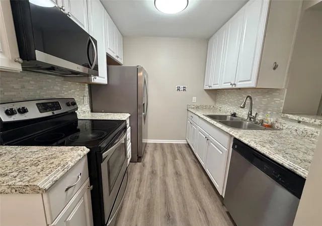 Photo 1 of Condo for sale at 1516 Bay Area Blvd #F4, Houston, TX 77058 | MLS# 90168978 | Listing updated on 2026-08-10