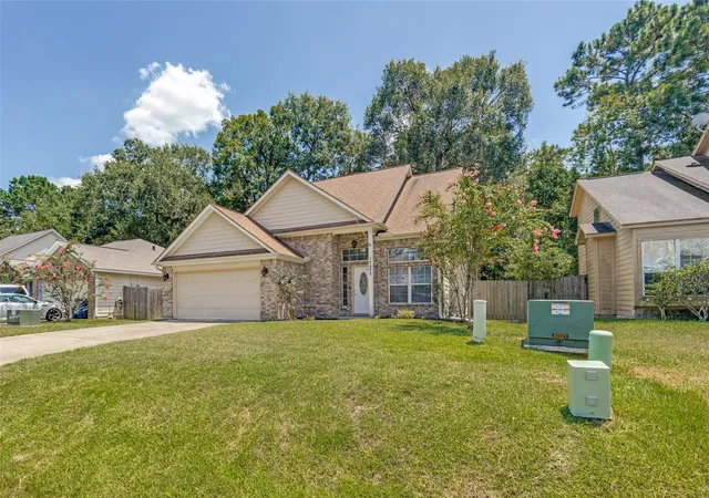 Photo 3 of Single family home for sale at 16428 Ryan Guinn Way, Conroe, TX 77303 | MLS# 37933960 | Listing updated on 2026-09-10
