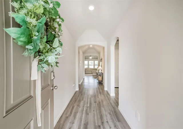 5th image of 4124 E Bayou Maison, Dickinson, TX 77539 | MLS# 56298008