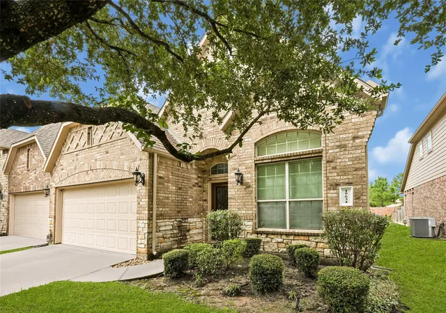 2nd image of 19634 Candlewood Oaks Ln, Spring, TX 77379 | MLS# 34046221