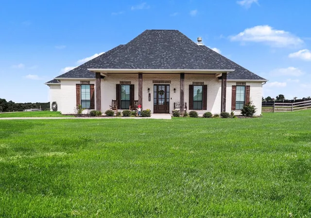 Photo 2 of Single family home for sale at 184 Randi Rd, Bellville, TX 77418 | MLS# 38604311 | Listing updated on 2026-09-17