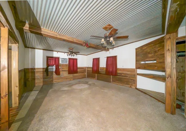 Photo 3 of Sale Pending at 209 River Rd, Angleton, TX 77515 | MLS# 71780239 | Listing updated on 2026-08-10