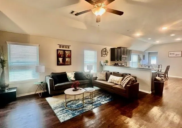 Photo 1 of Single family home for sale at 1510 Spencer Glen Ln, Houston, TX 77073 | MLS# 53105758 | Listing updated on 2026-09-10