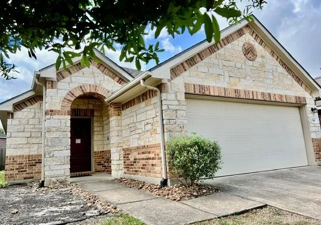 Photo 3 of Single family home for sale at 1510 Spencer Glen Ln, Houston, TX 77073 | MLS# 53105758 | Listing updated on 2026-09-10