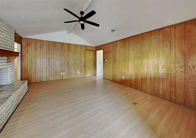 Photo 3 of Single family home for sale at 11326 Sagevale Ln, Houston, TX 77089 | MLS# 97033786 | Listing updated on 2026-09-14