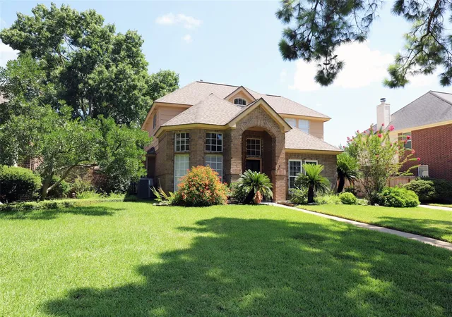 Photo 2 of Sale Pending at 10514 Great Plains Ln, Houston, TX 77064 | MLS# 89275858 | Listing updated on 2026-09-14