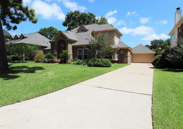 Photo 3 of Sale Pending at 10514 Great Plains Ln, Houston, TX 77064 | MLS# 89275858 | Listing updated on 2026-09-14
