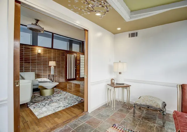 Photo 4 of Single family home for sale at 5303 Tallow Ln, Houston, TX 77021 | MLS# 59518644 | Listing updated on 2026-08-12