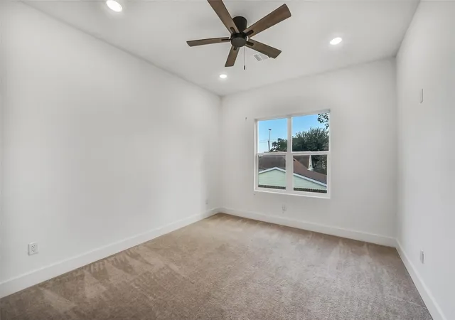 37th image of 514 Melbourne St #B, Houston, TX 77022 | MLS# 16194637