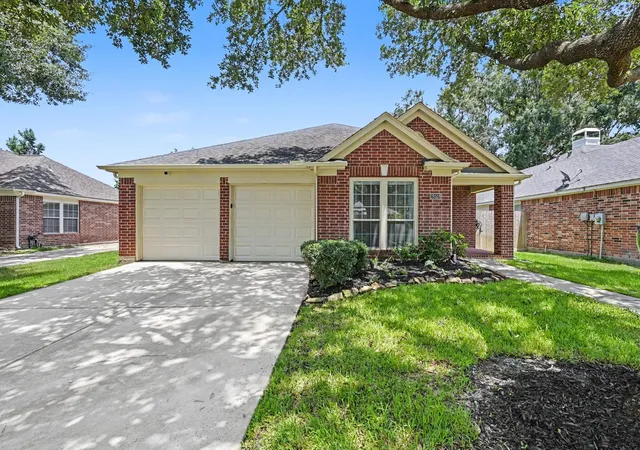 Photo 1 of Single family home for sale at 28518 Ashlyn Ridge Ln, Spring, TX 77386 | MLS# 60439489 | Listing updated on 2026-09-19
