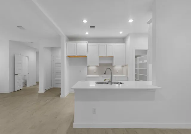 2nd image of 6411 Old Cypress Landing Ln, Humble, TX 77338 | MLS# 76747559