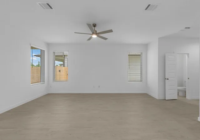 5th image of 6411 Old Cypress Landing Ln, Humble, TX 77338 | MLS# 76747559