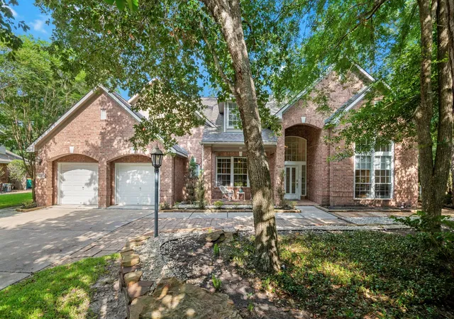 1st image of 10 Newland Ct, Spring, TX 77382 | MLS# 62657722