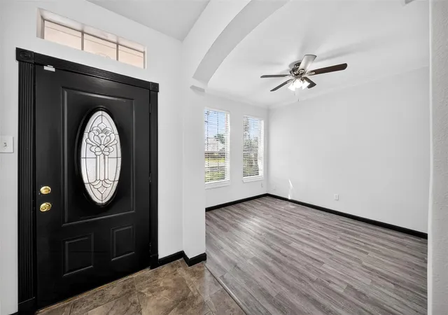 Photo 3 of Sale Pending at 7015 Angel Oaks Ct, Richmond, TX 77407 | MLS# 23696251 | Listing updated on 2026-08-31
